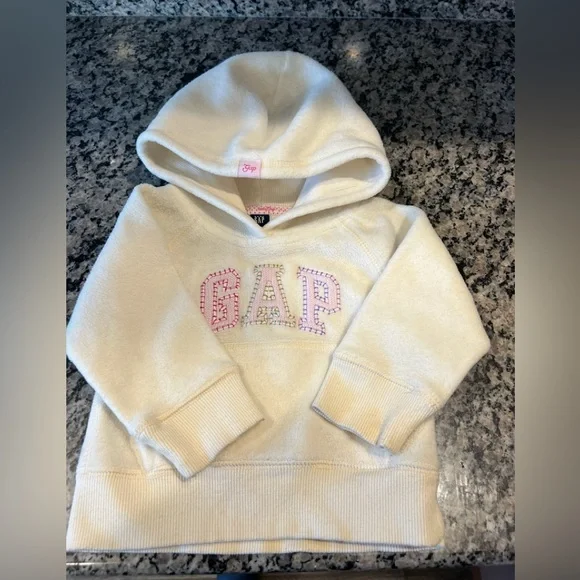 Cream discount gap hoodie